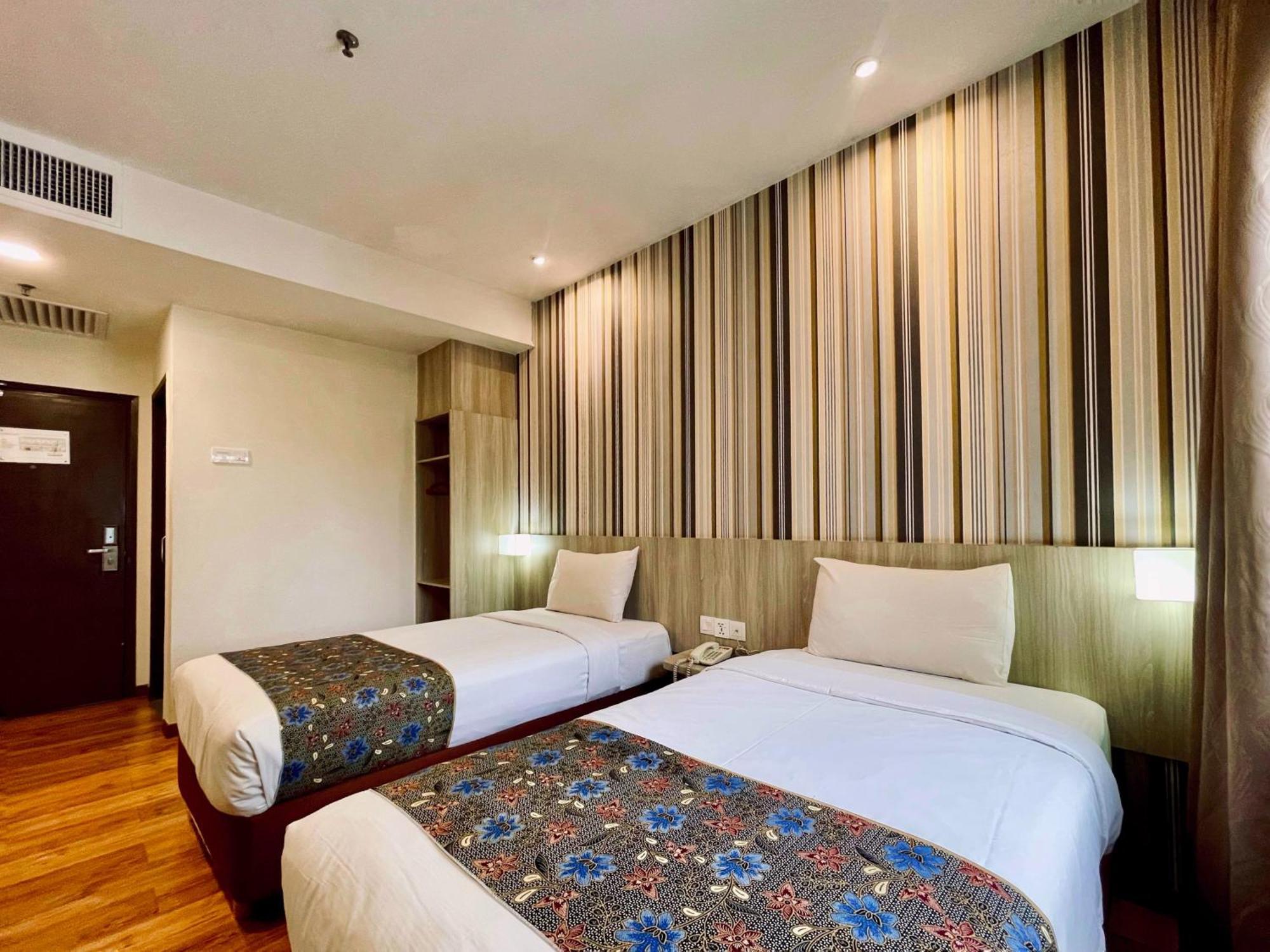 My Hotel @ Bukit Bintang Kuala Lumpur Exterior photo